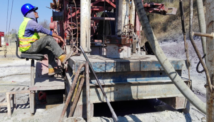 Perfora Sedesol pozo de agua en Sanctórum